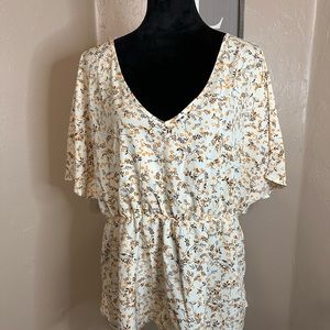 V-neck yellow Shein Curve blouse